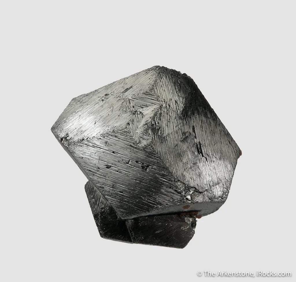 Magnetite with Helvine - image 2