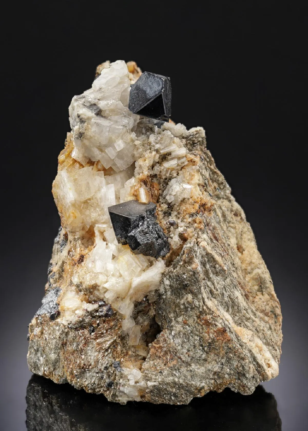 Magnetite with Rutile - image 1