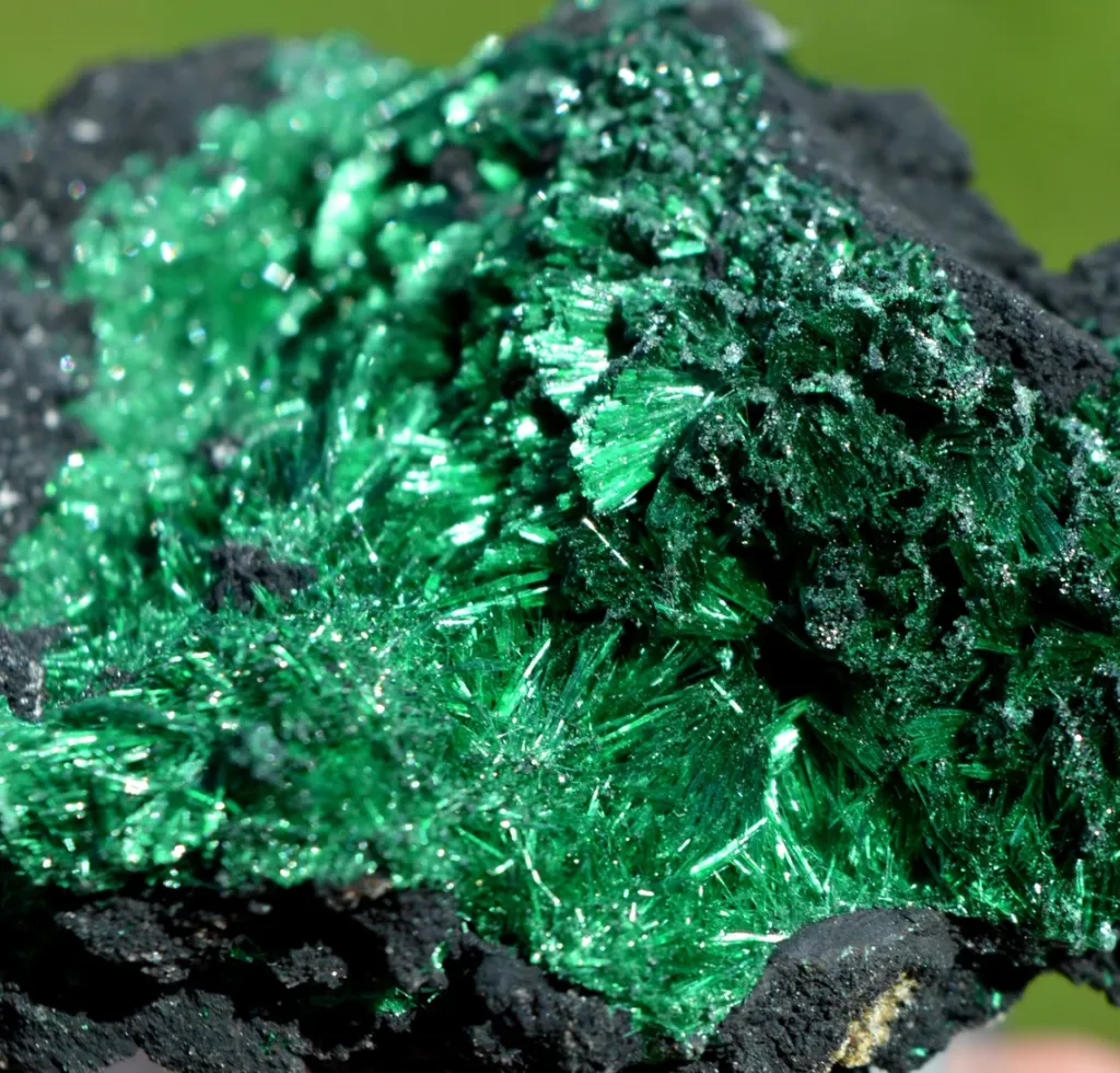 Malachite 100 grams - Luiswishi Mine, Kawama, Kipushi Territory, Haut-Katanga, DR Congo - image 2