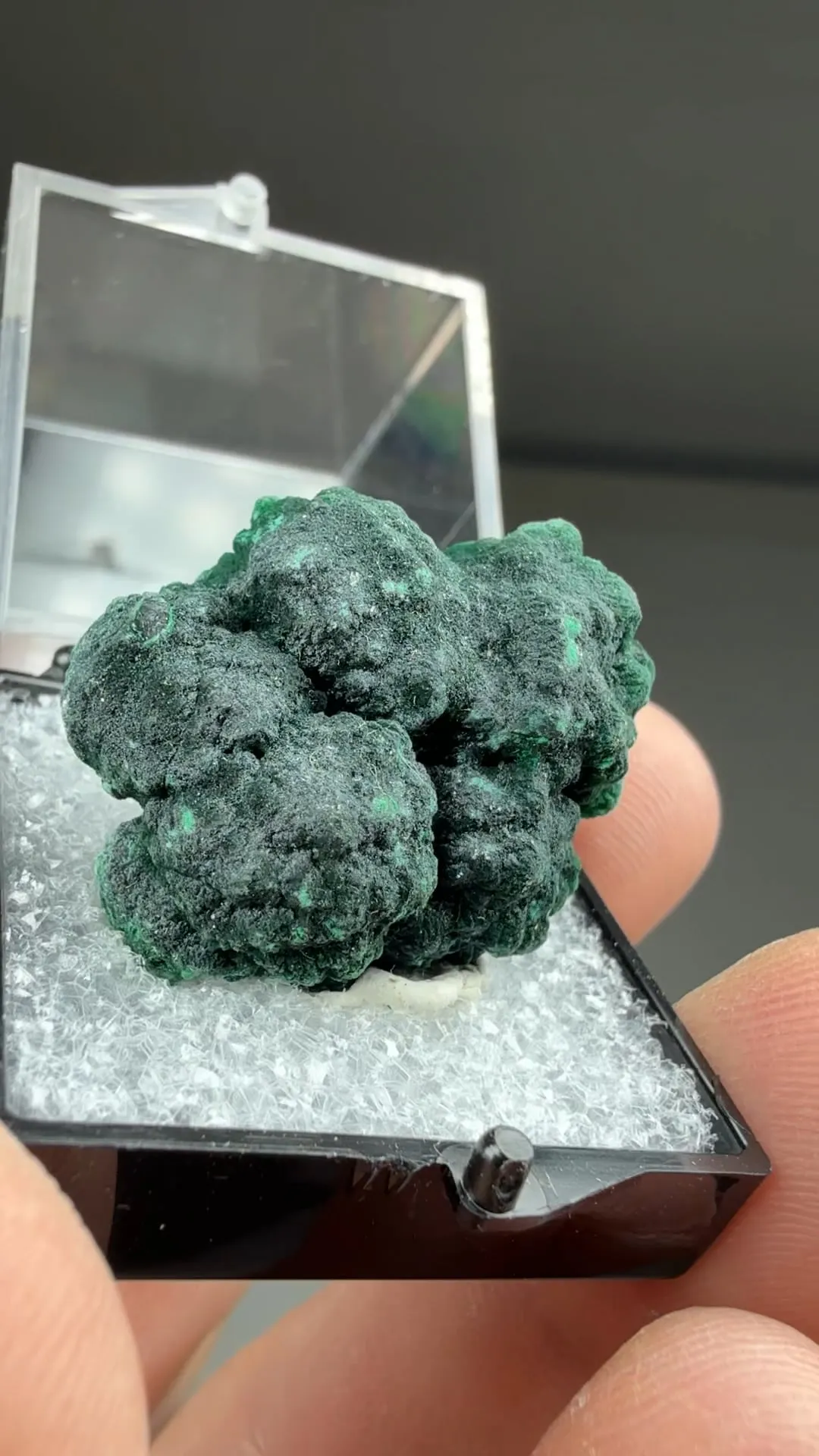 Malachite - image 2