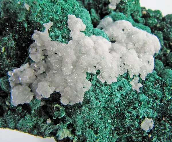 Malachite, Calcite - image 2