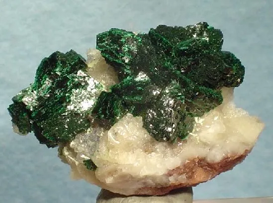 Malachite, Calcite image