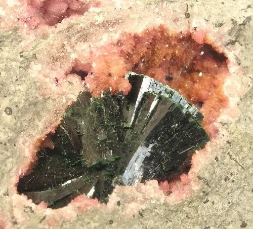 Malachite, Calcite (Var: Cobaltoan Calcite) - image 2
