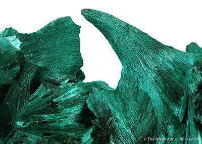 Malachite (Chatoyant) - image 4