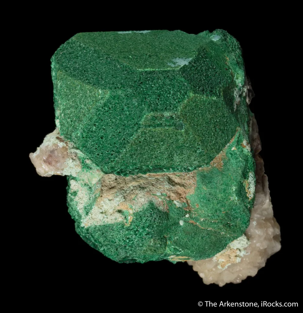 Malachite coating Cuprite - image 6