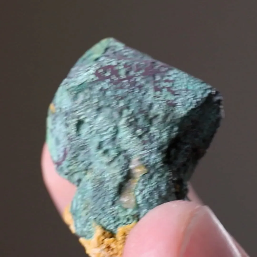 Malachite coating Cuprite - image 2