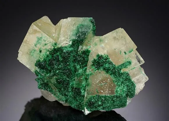 Malachite on Calcite image
