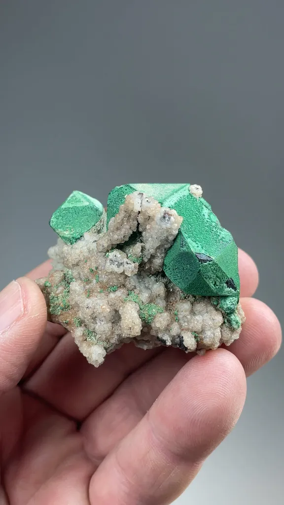 Malachite on Cuprite - image 2