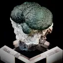 Malachite on Quartz - image 1