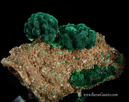 Malachite on Quartz image