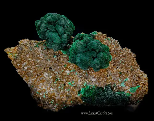 Malachite on Quartz - image 2