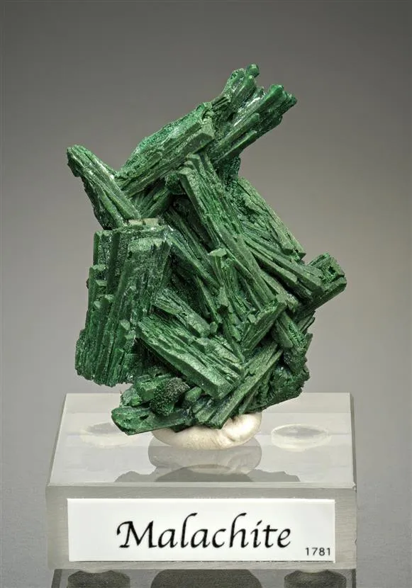 Malachite ps. after Azurite image