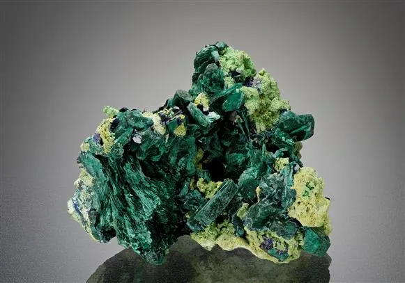 Malachite ps. after Azurite with Gartrellite - image 1