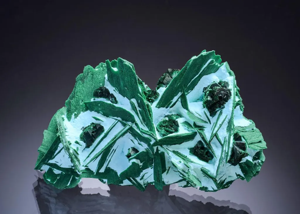 Crystal Classics — Mineral Collector & Crystal Specimens