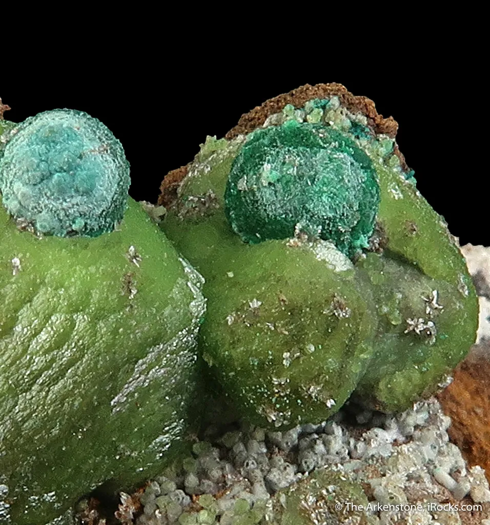 Malachite ps. Azurite on Smithsonite image