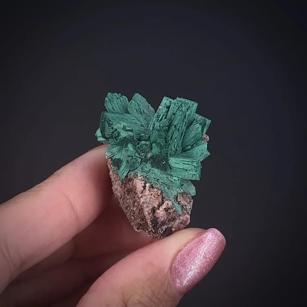 Malachite ps. Baryte (cover piece) - image 2