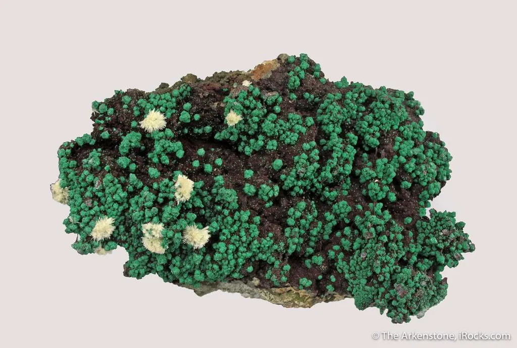 Malachite ps. Cuprite on Copper image