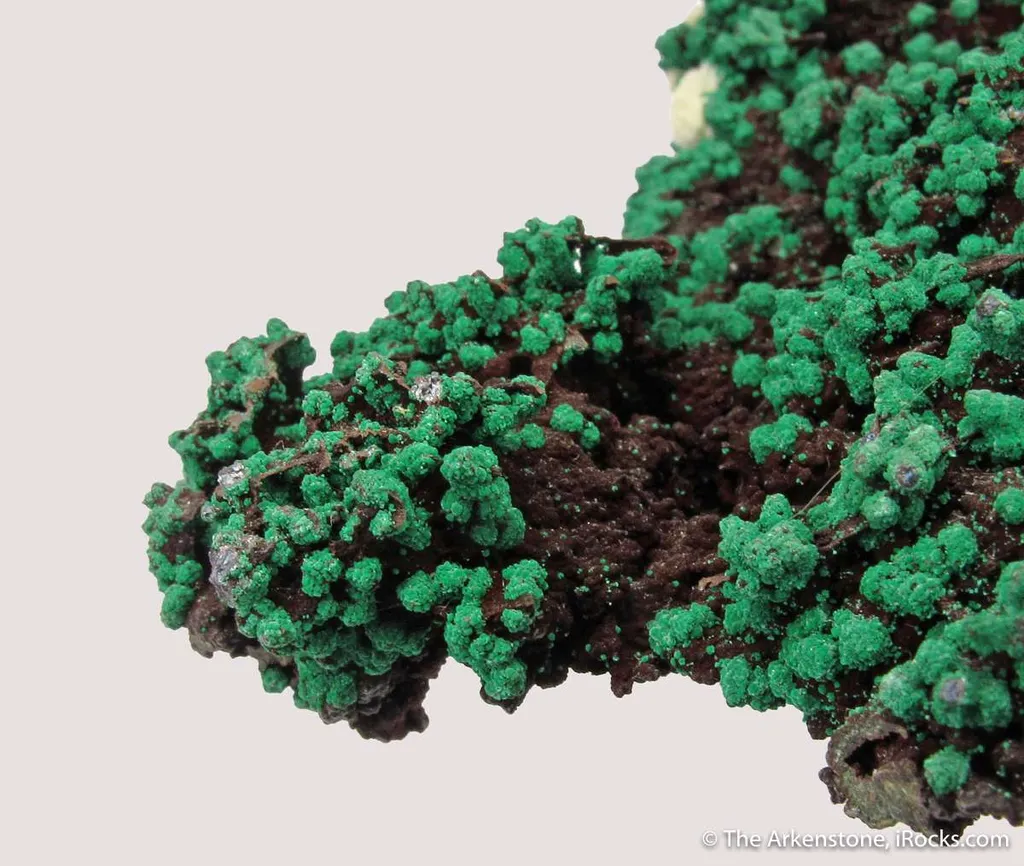 Malachite ps. Cuprite on Copper - image 5