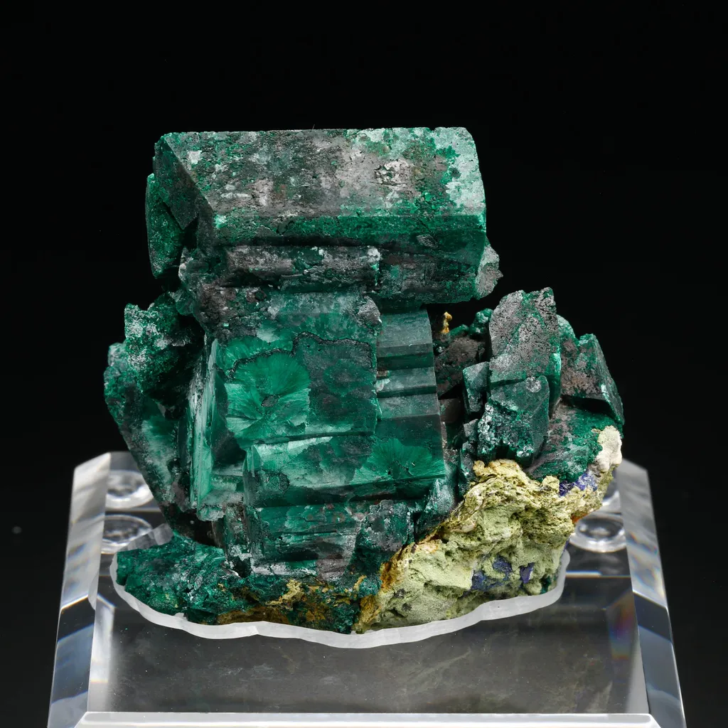 Malachite Pseudomorph after image