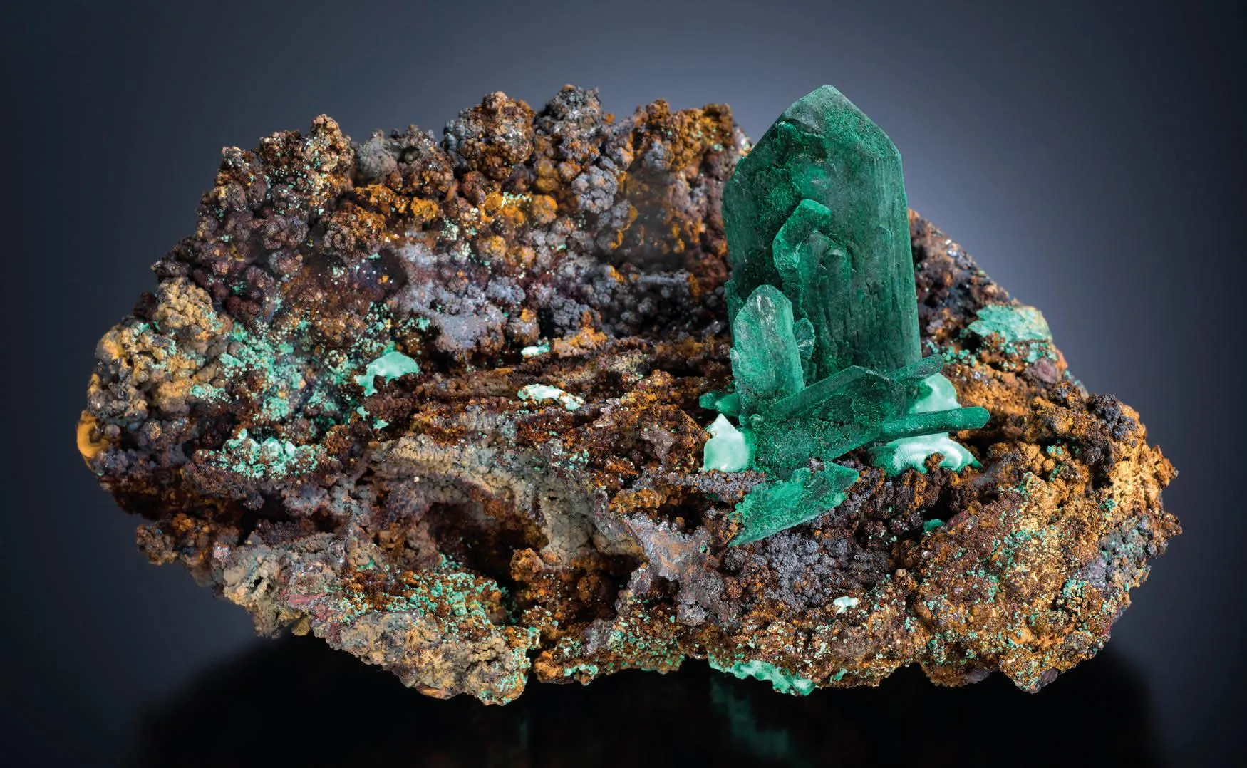 Malachite pseudomorph after Azurite - image 1