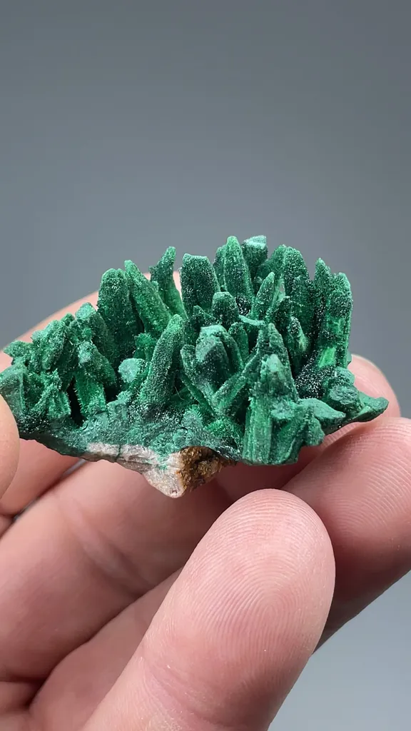Malachite pseudomorph - image 2