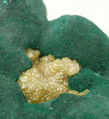 Malachite, Pyromorphite - image 3