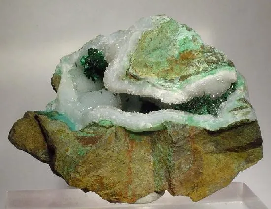 Malachite, Quartz - image 1