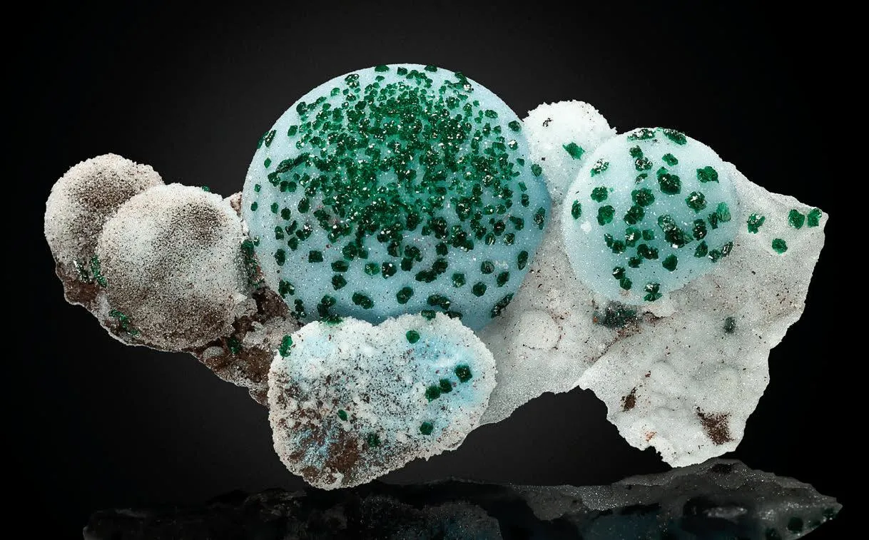 Malachite, Quartz-covered Shattuckite - image 1