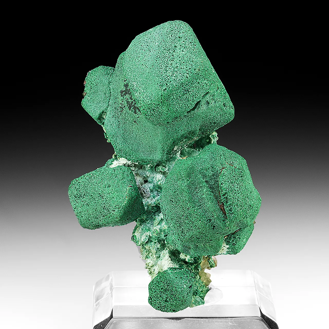 Malachite replacing Cuprite - image 1