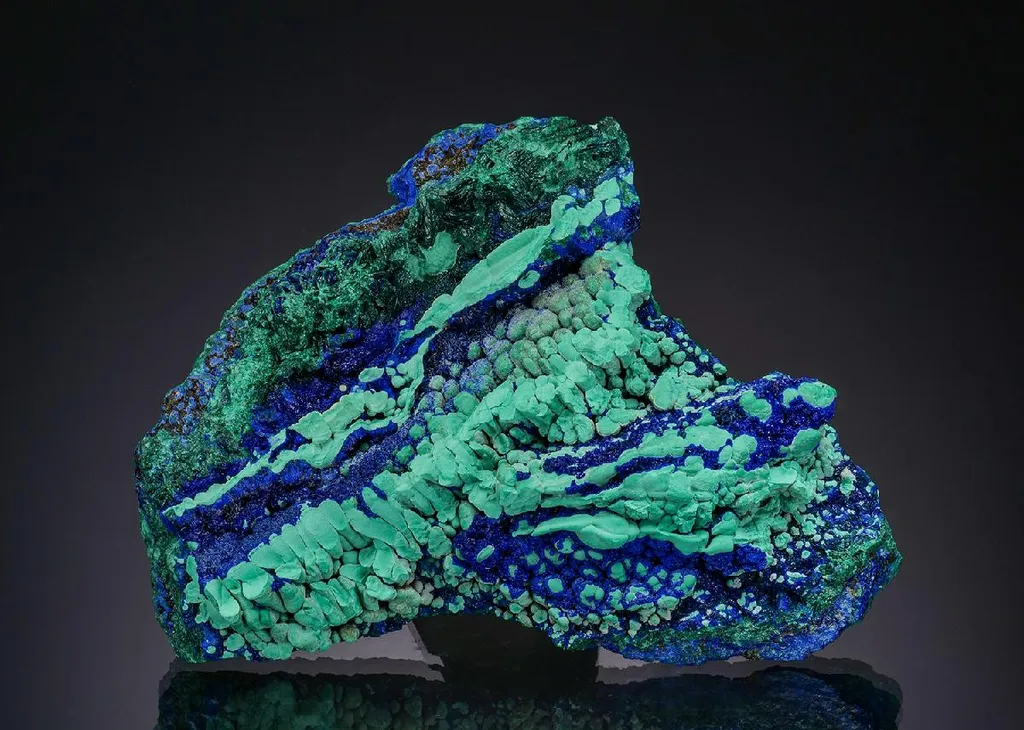 Malachite with Azurite image