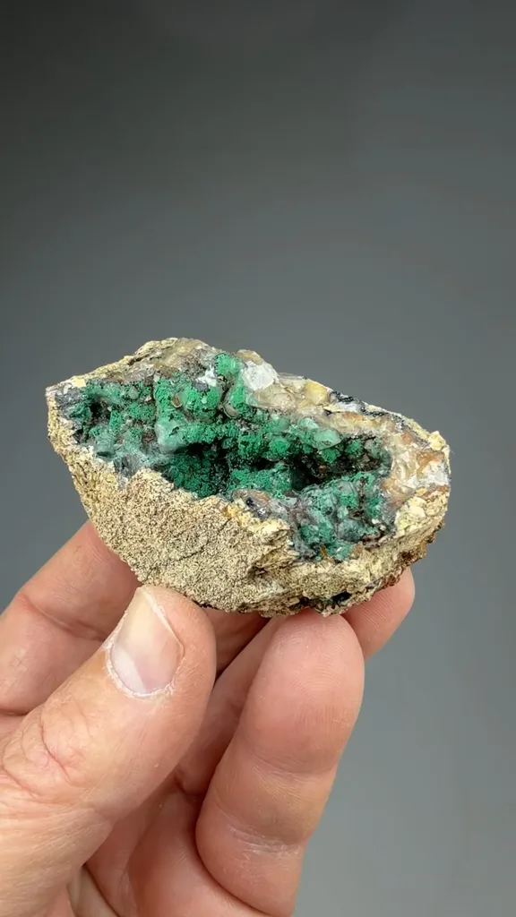 Malachite with Calcite - image 2