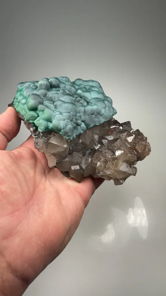 Malachite with Quartz - image 2