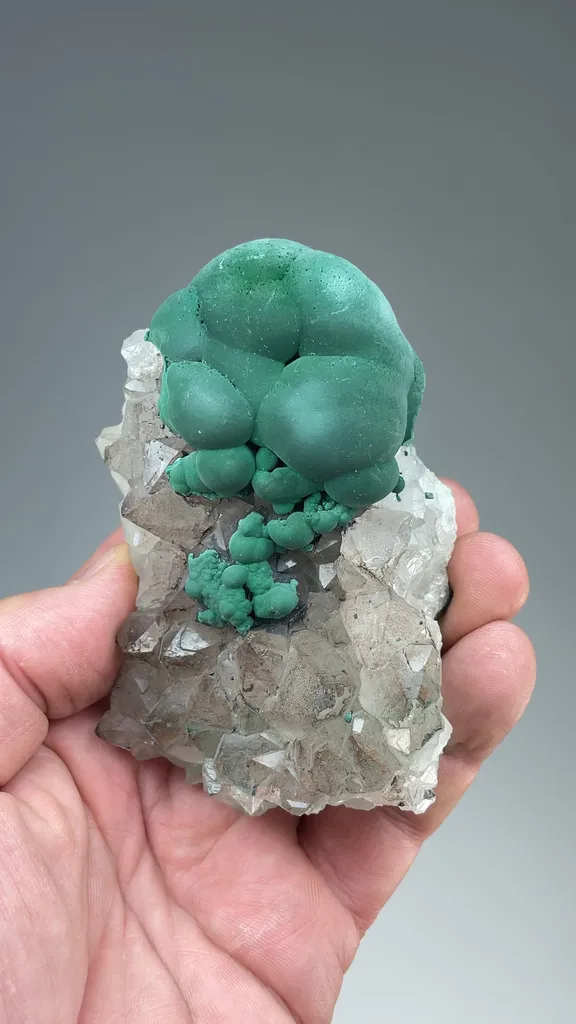 Malachite with Quartz - image 2