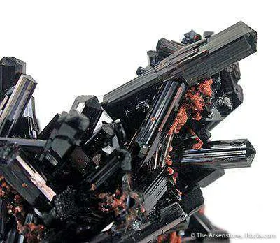 Mangan-Vesuvianite - image 3