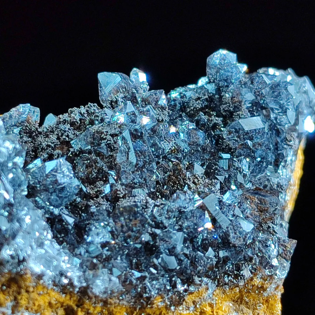 Manganèse with Quartz from Maroc, Région Drâa-Tafilalet, Taouz Caïdat - image 4