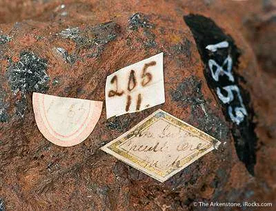 Manganite - image 3