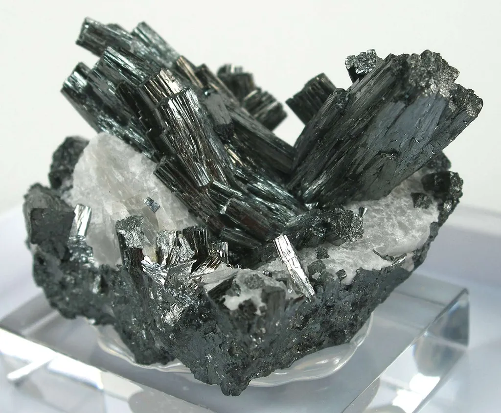 Manganite - image 2