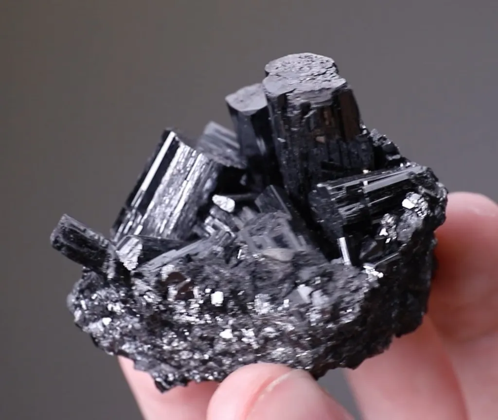 Manganite - image 2