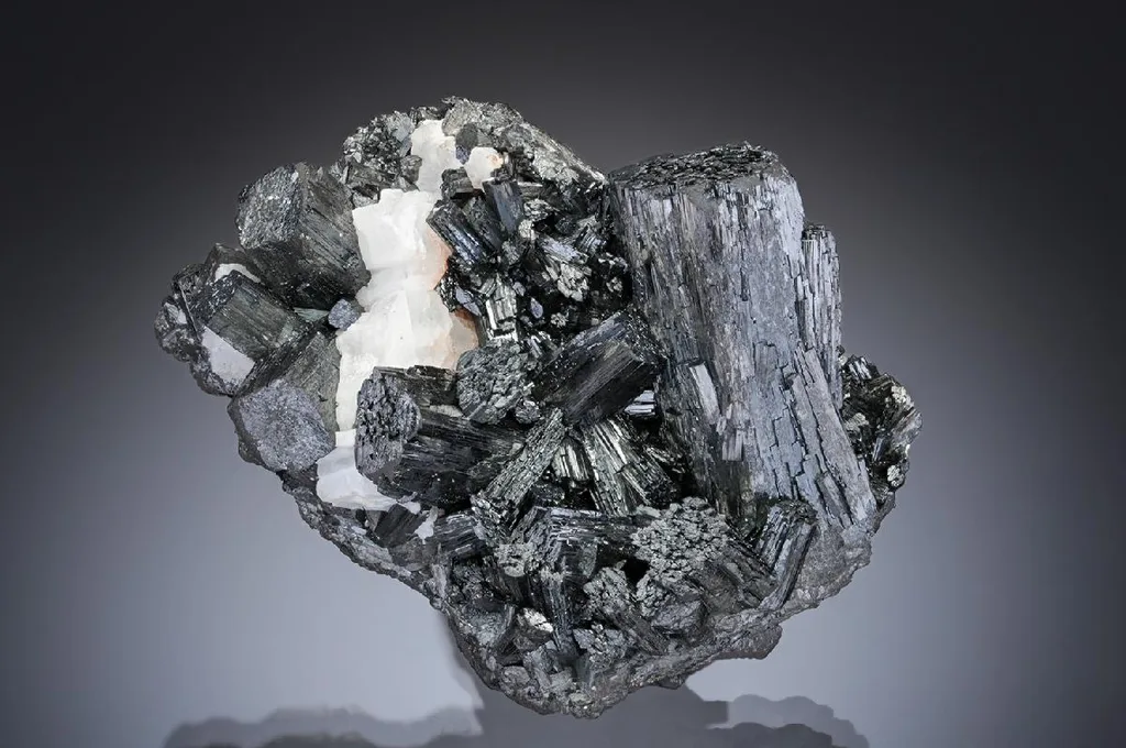 Manganite image