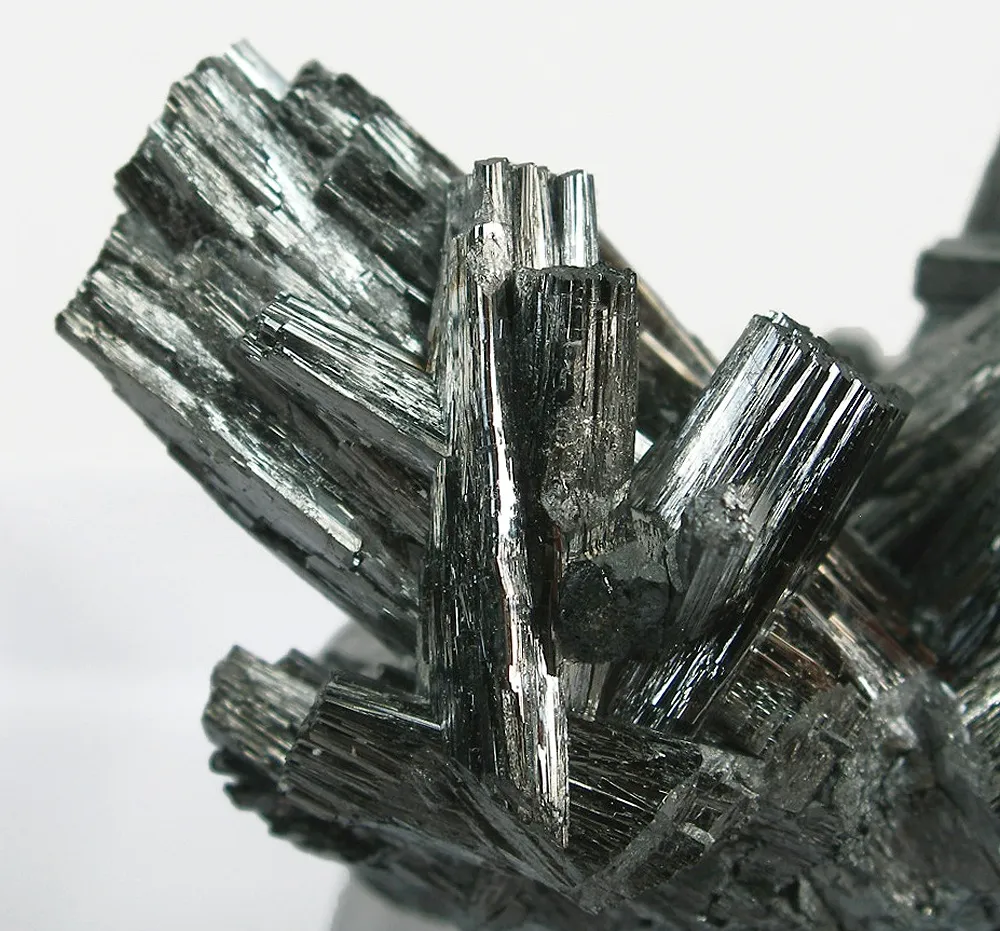 Manganite - image 3