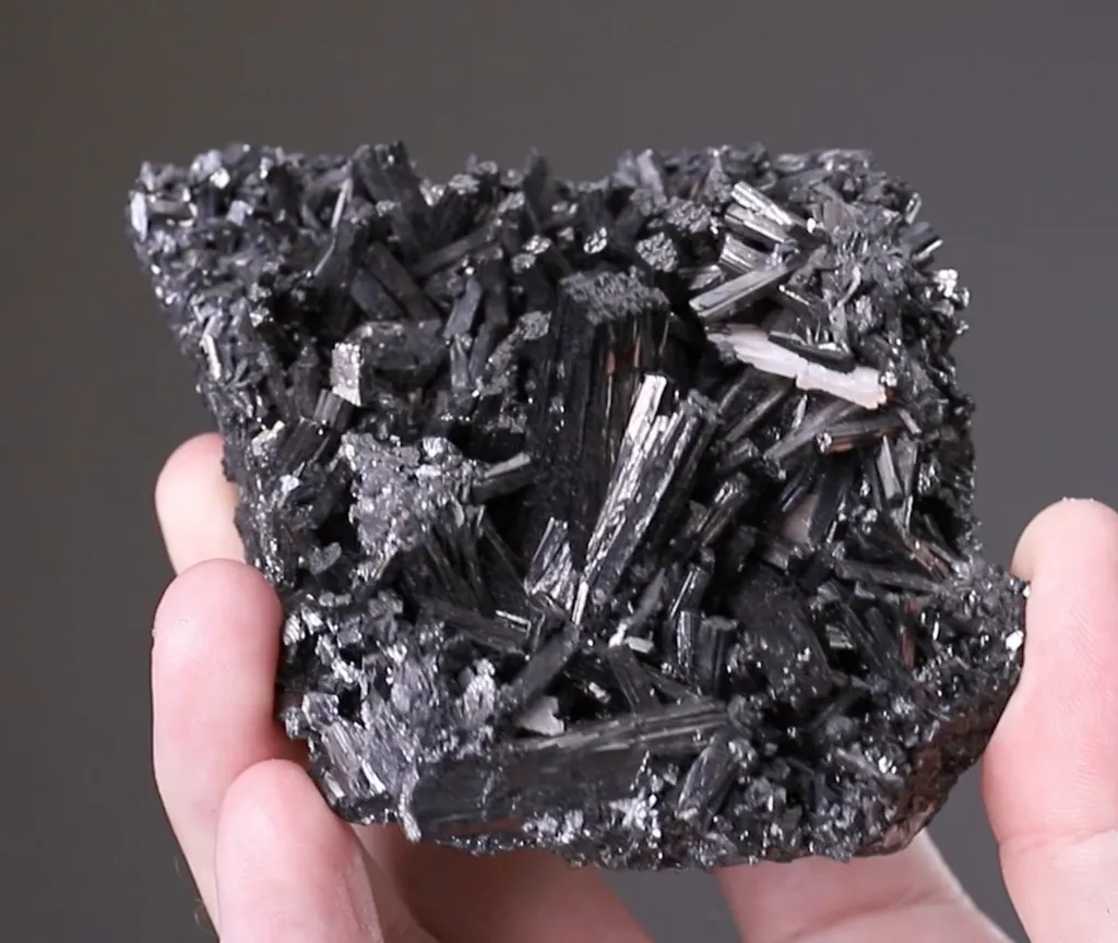 Manganite - image 2