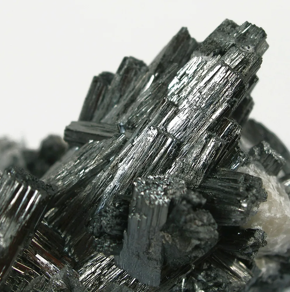 Manganite - image 4
