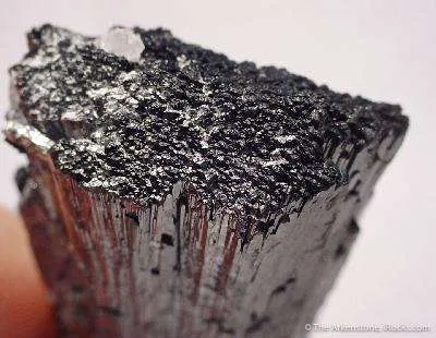 Manganite (Doubly-Terminated) - image 3