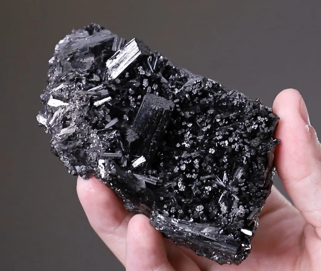 Manganite - image 2