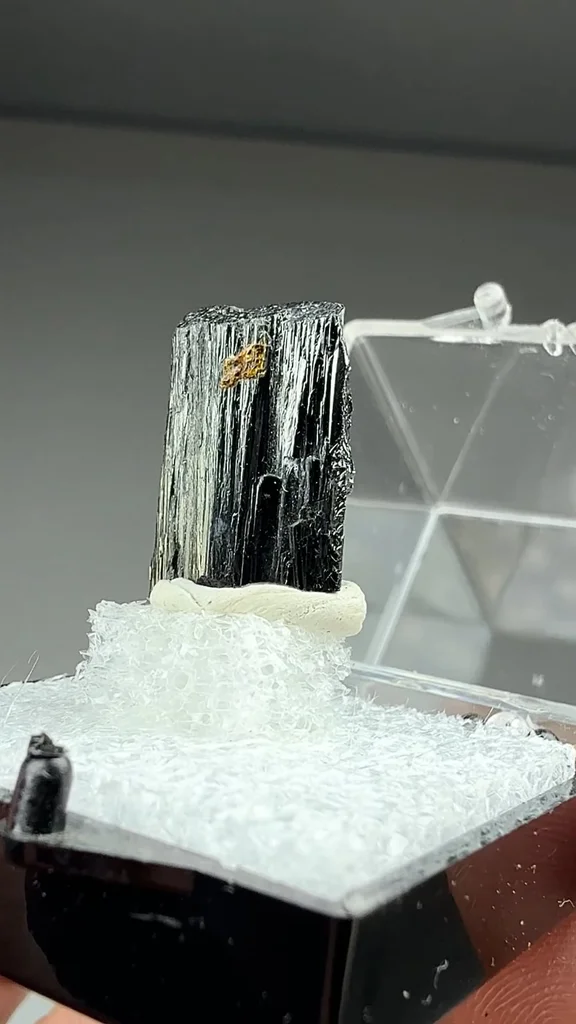 Manganite from Ilfeld, Thuringia, Germany - image 2