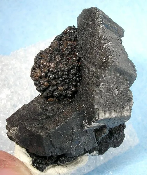 Manganite on Goethite - image 3
