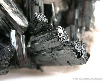 Manganite on Quartz - image 3