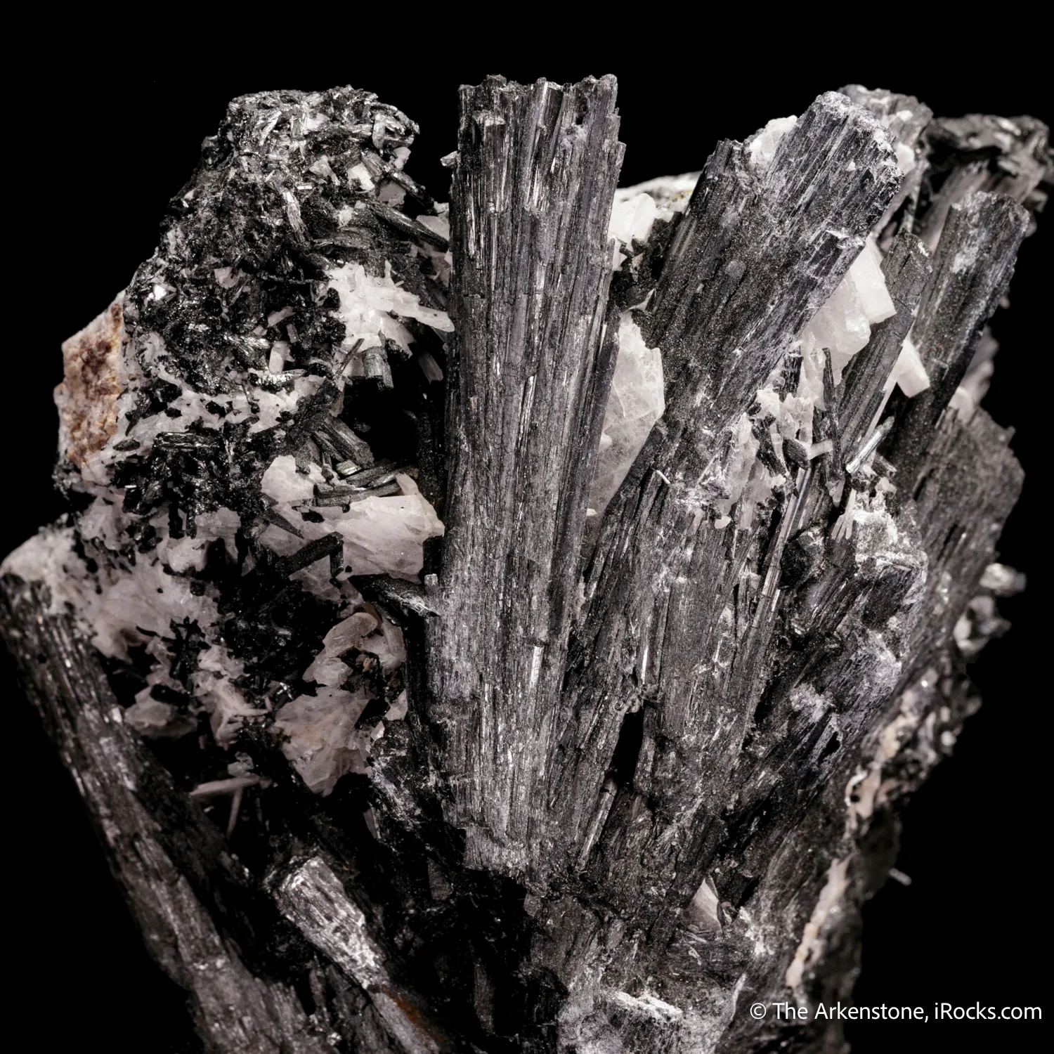 Manganite ps. Pyrolusite with Baryte - image 4