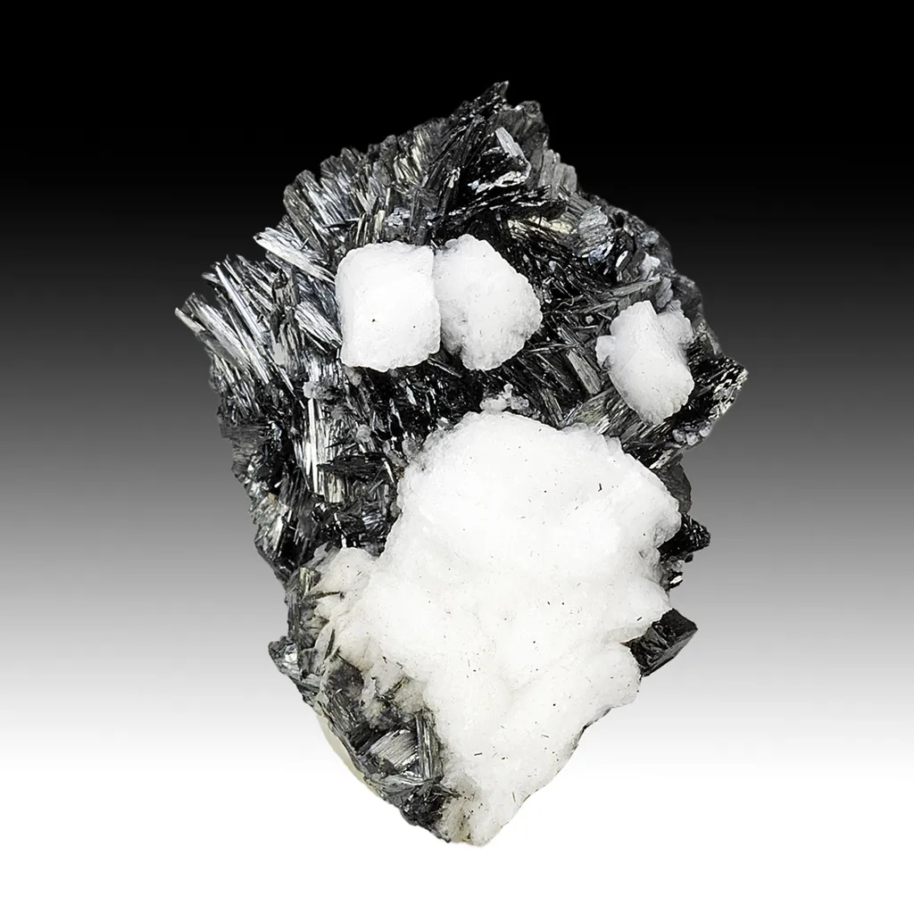 Manganite with Calcite image