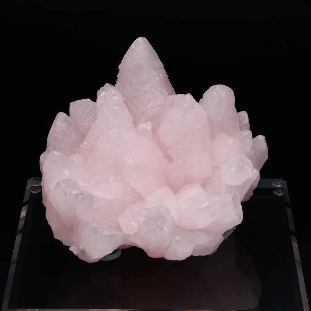 Manganoan Calcite image